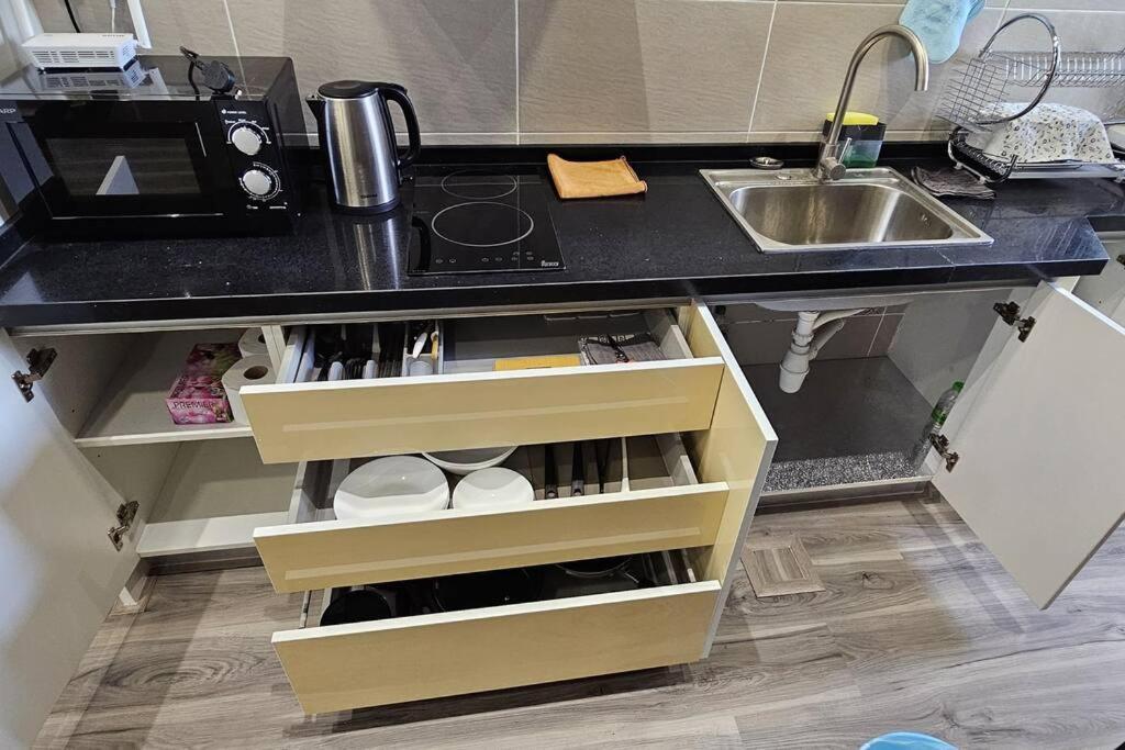 New D'pristine 3mins To Legoland 4pax Apartment *
