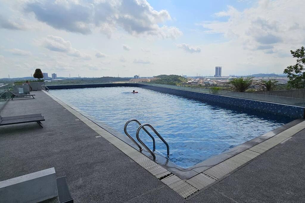 New D'pristine 3mins To Legoland 4pax Johor Bahru